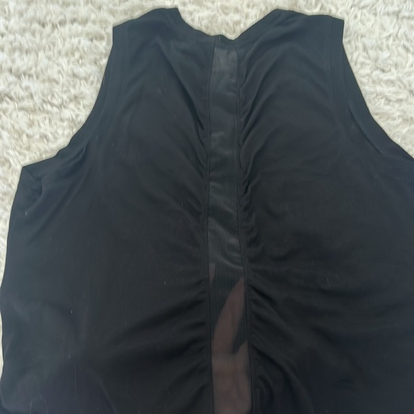 Old Navy work out tank - Picture 3 of 4